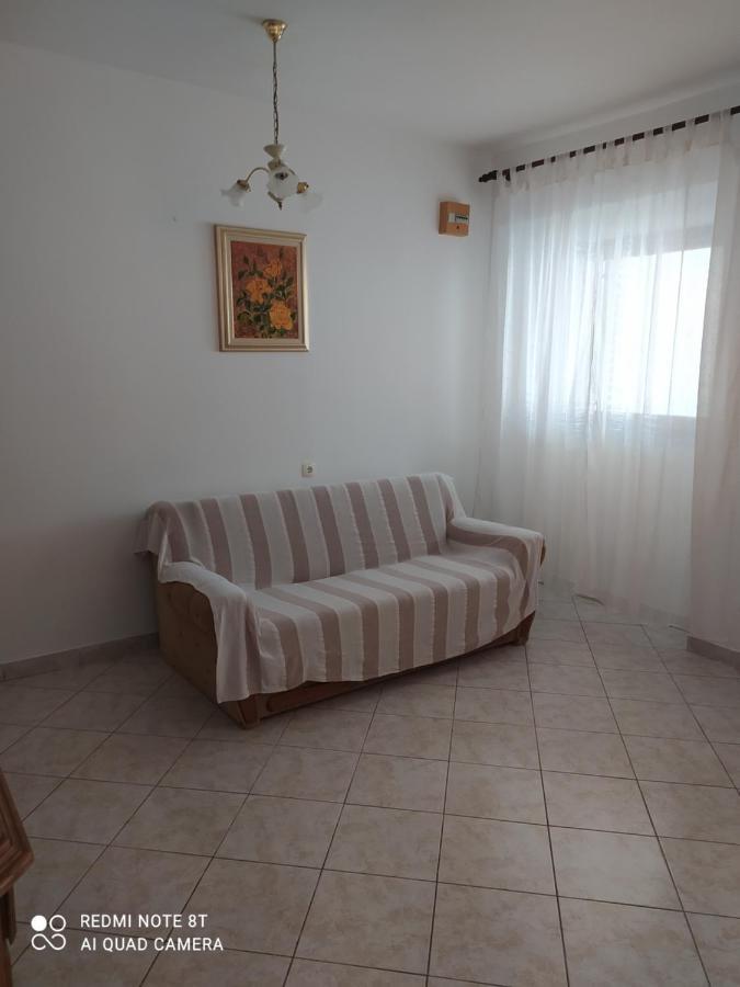 Apartments Katica Metajna Bagian luar foto