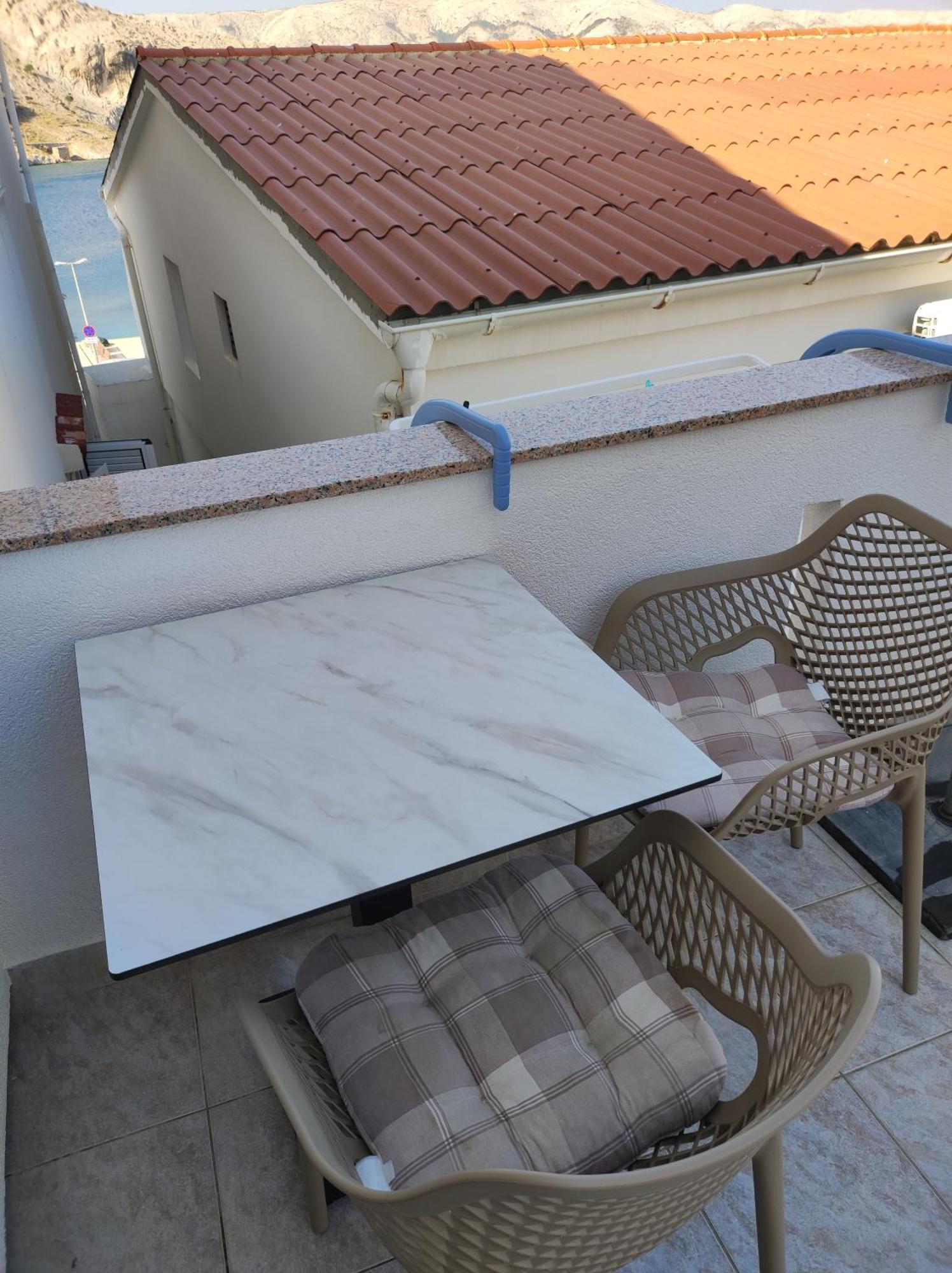 Apartments Katica Metajna Bagian luar foto